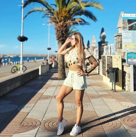 Gabriela Lori perfect star picture