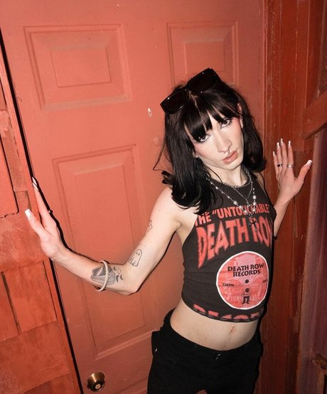 leather leggings onlyfans best gallery