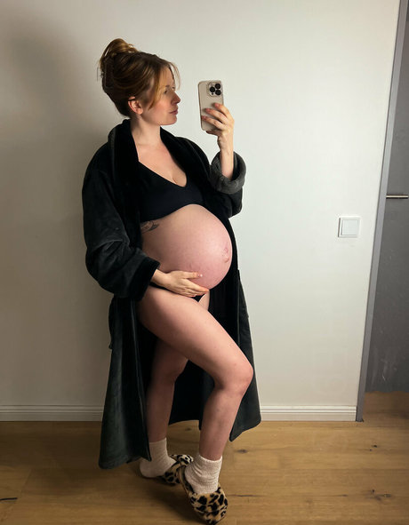 ebony onlyfans free nude pic