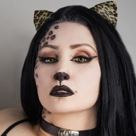 MorganaCosplay erotic actress photos