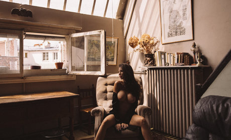 Budai Brigi star high quality pics