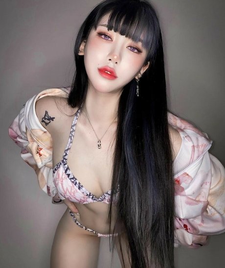 Naughty Rabbit model high quality image