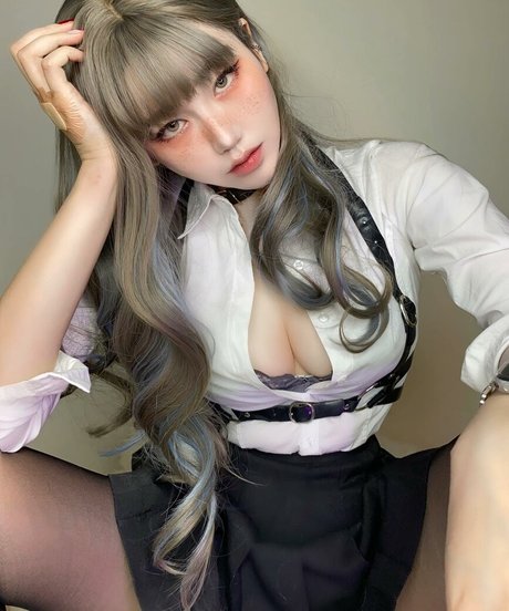 Naughty Rabbit exclusive pornstar pictures