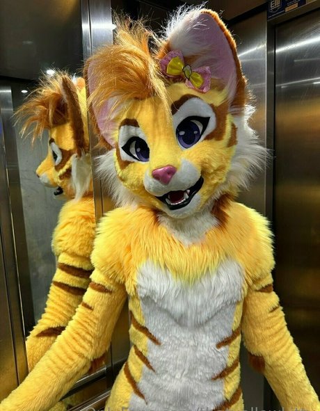 thatyellowkitty nude star pictures