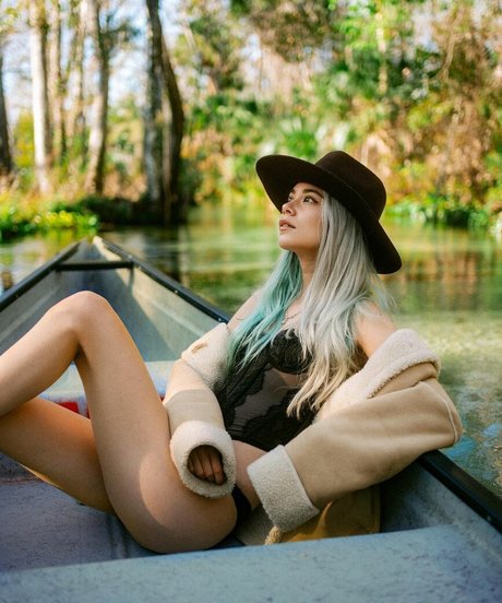 cum fetish onlyfans beautiful pics