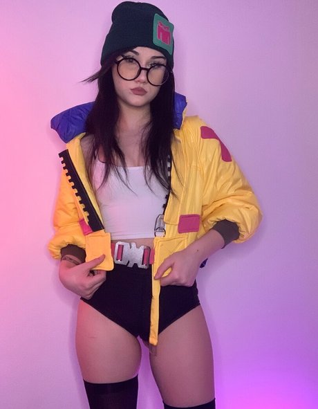 female popular onlyfans pornos photos