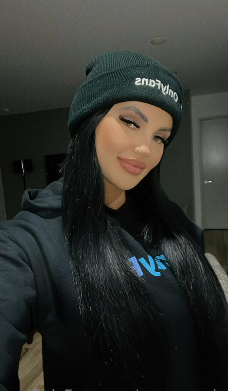 reneegracie star naked galleries