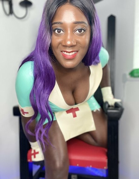 mslorraineldn pornstar pretty gallery