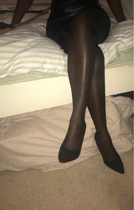 mslorraineldn nudes actress pic