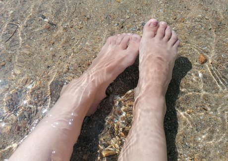 jemahug_ model xxx pictures