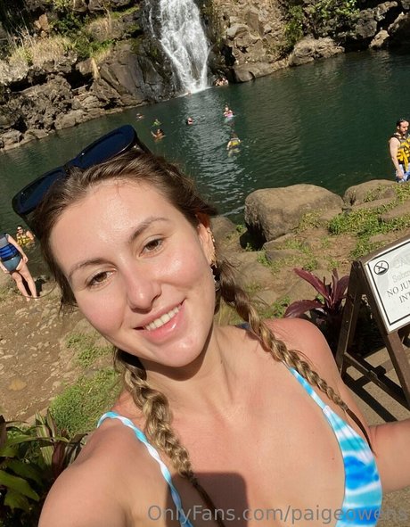 paigeowens perfect actress img