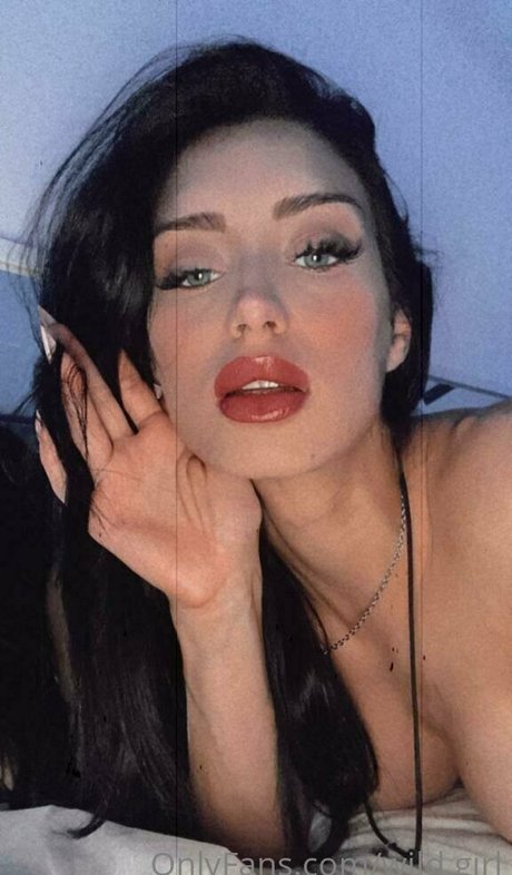 yaizafox model hot photo