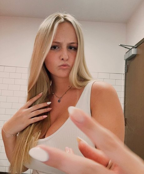 Anya Marie nude actress photo