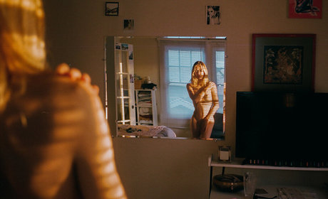 Livy Poulin naked model img