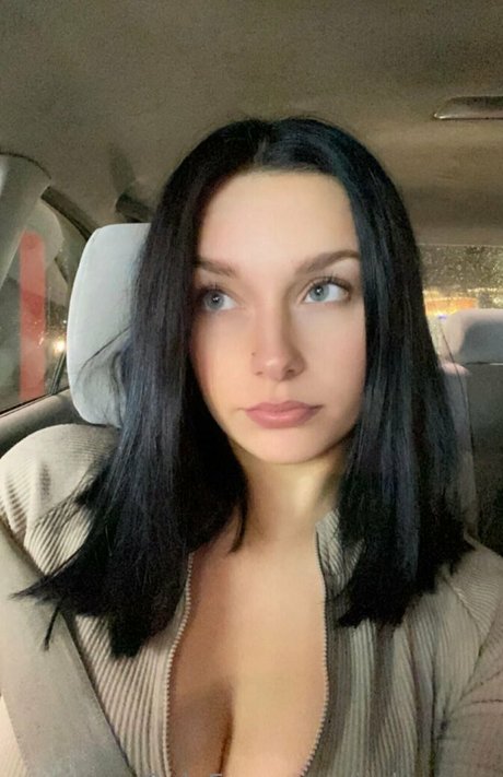 jaderayxo erotic pornstar pics