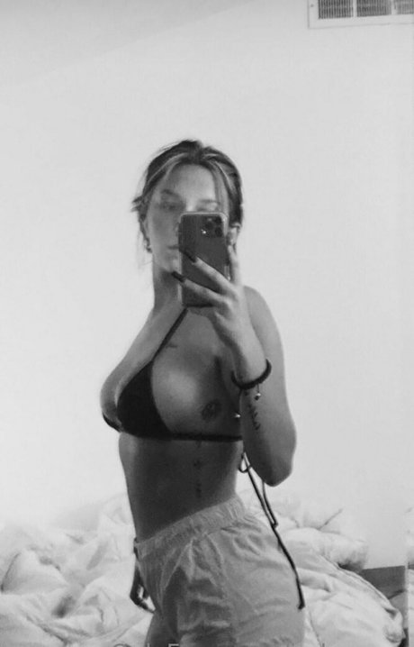 jaderayxo star erotic pic