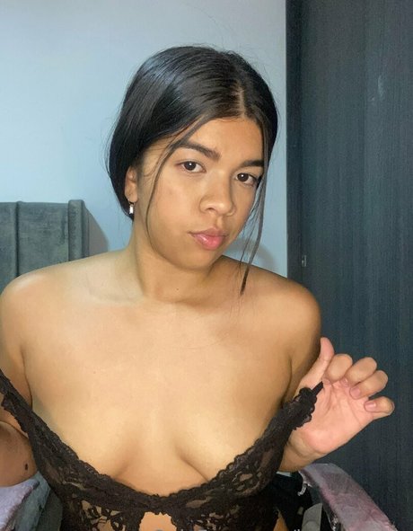 ebony onlyfans top image