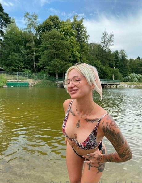 bride onlyfans art naked img