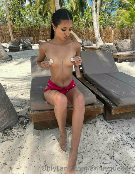 anniequeeen hd actress photo