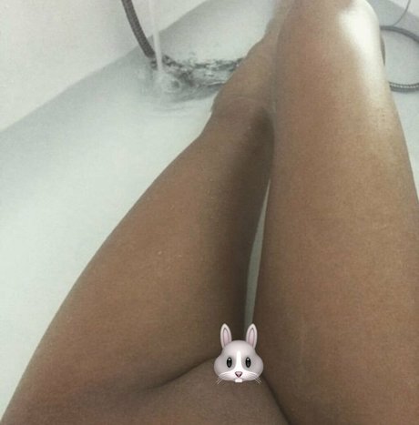 celinefree actress pics