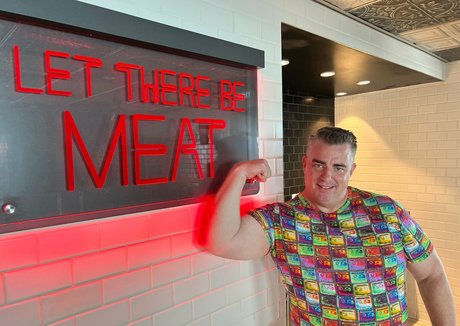 outihulk pretty model img