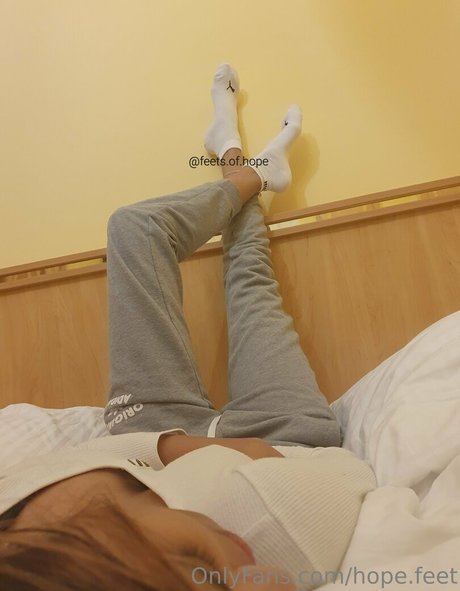 hope feet art star archive