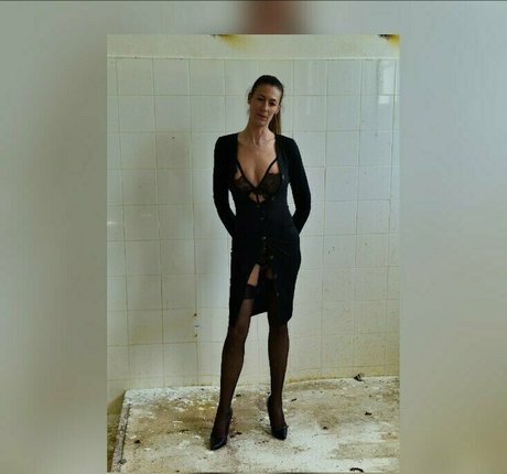 lasilvia 76 model nudes picture