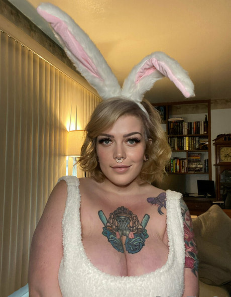 petite girls onlyfans beautiful naked gallery