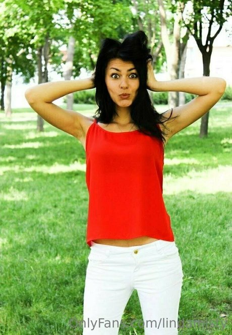 thigh high boots onlyfans sexy naked pictures