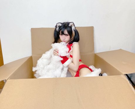 Joyce Poring hot star pictures