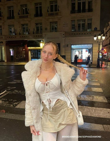 sophia ilysm model porn gallery