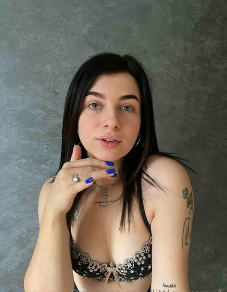 little emmy1 model xxx pic