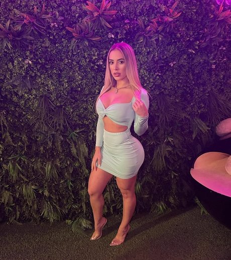 sex scene onlyfans beautiful image