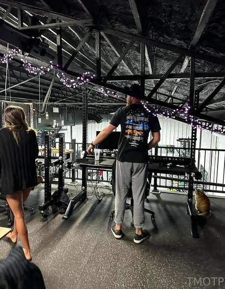 tmotp model top pictures