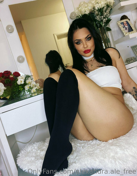 alexandra ale free model pornographic gallery