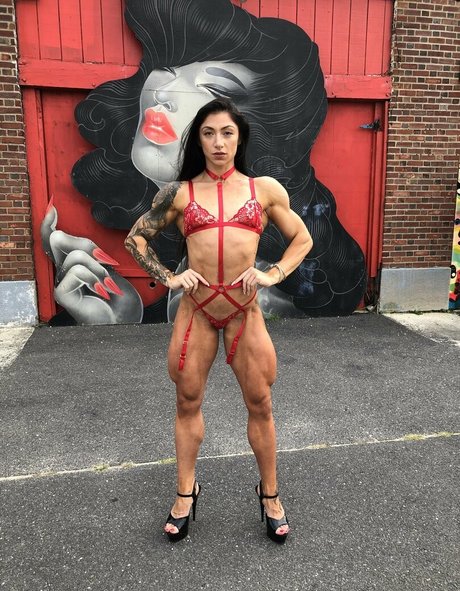 NattyandDaddy high quality model image