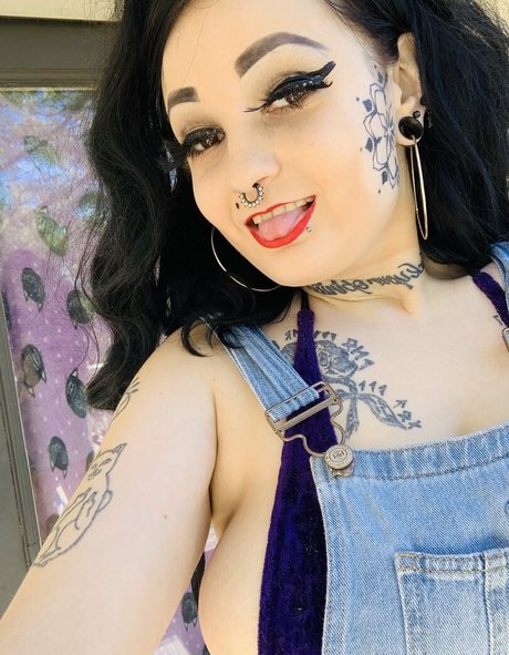 knockedxloose star pornographic pictures