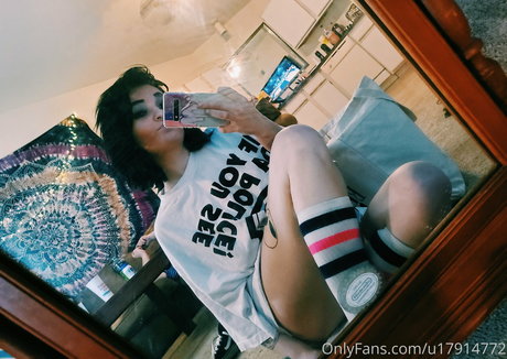 ebony onlyfans art nude gallery