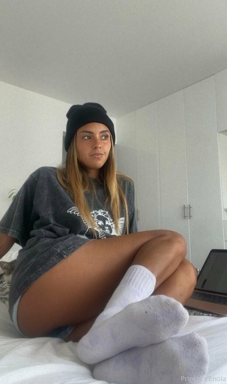 busty solo onlyfans porno galleries