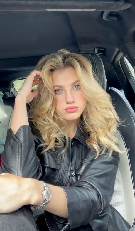 ball onlyfans pretty image