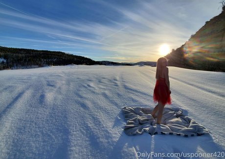 i love 420 nude actress gallery