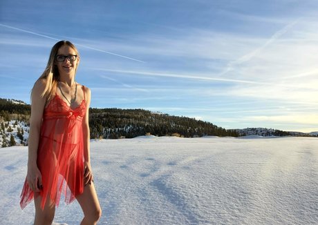 i love 420 model hd pics