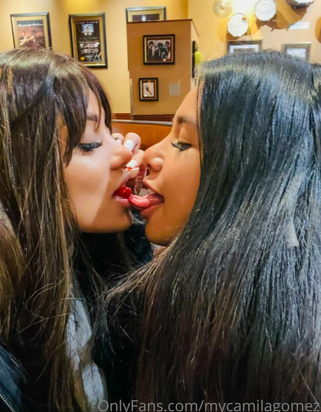 mycamilagomez model sex pictures