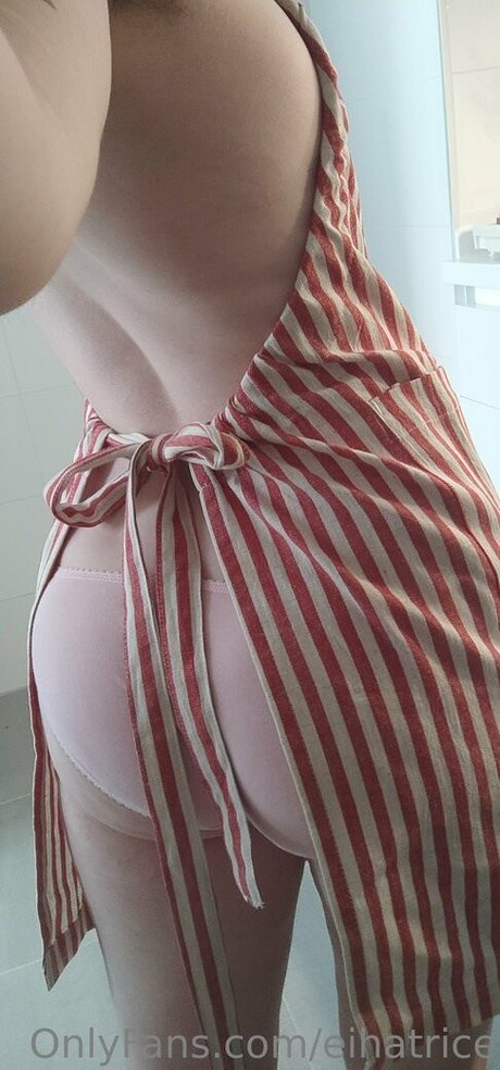 eihatrice model high quality photo