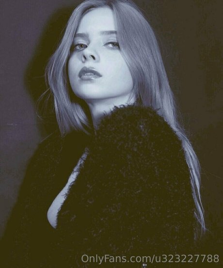 yourprettylex art model photos