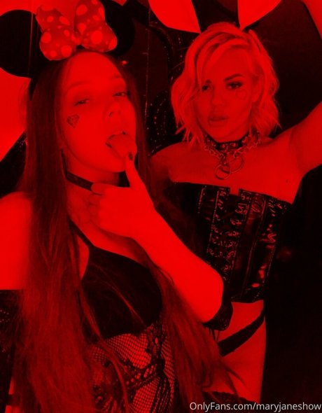 maryjaneshow beautiful pornstar img