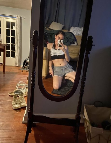 embertay model sexy image