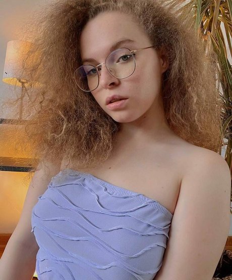 yammypie model high quality photos