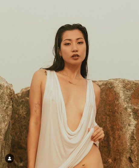 Yourleo s model free photo