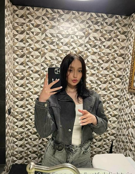 lustful lightvip pretty star gallery